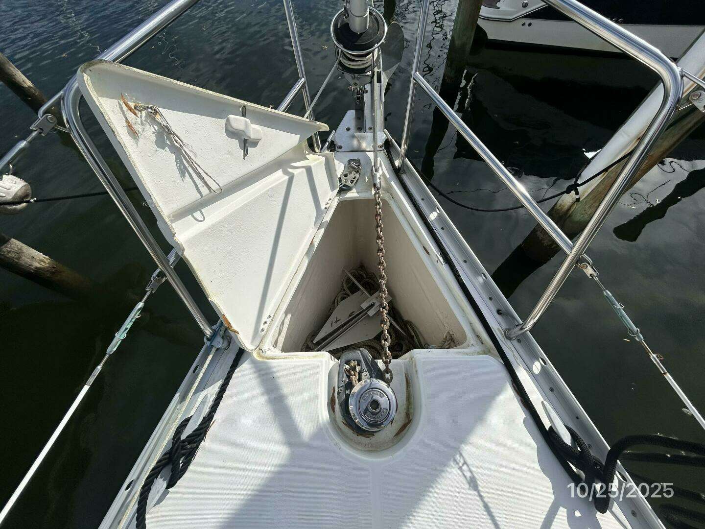 2007 Beneteau 373 - Image 5