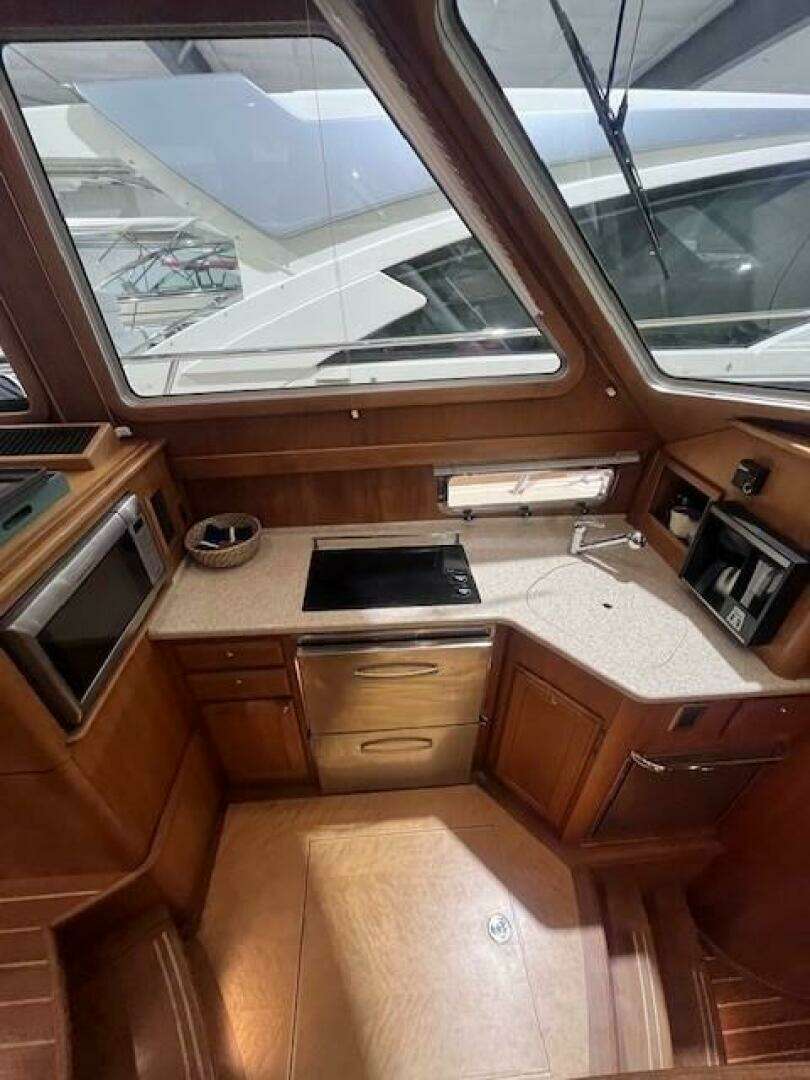 2011 Sabre 40 Sedan - Image 47