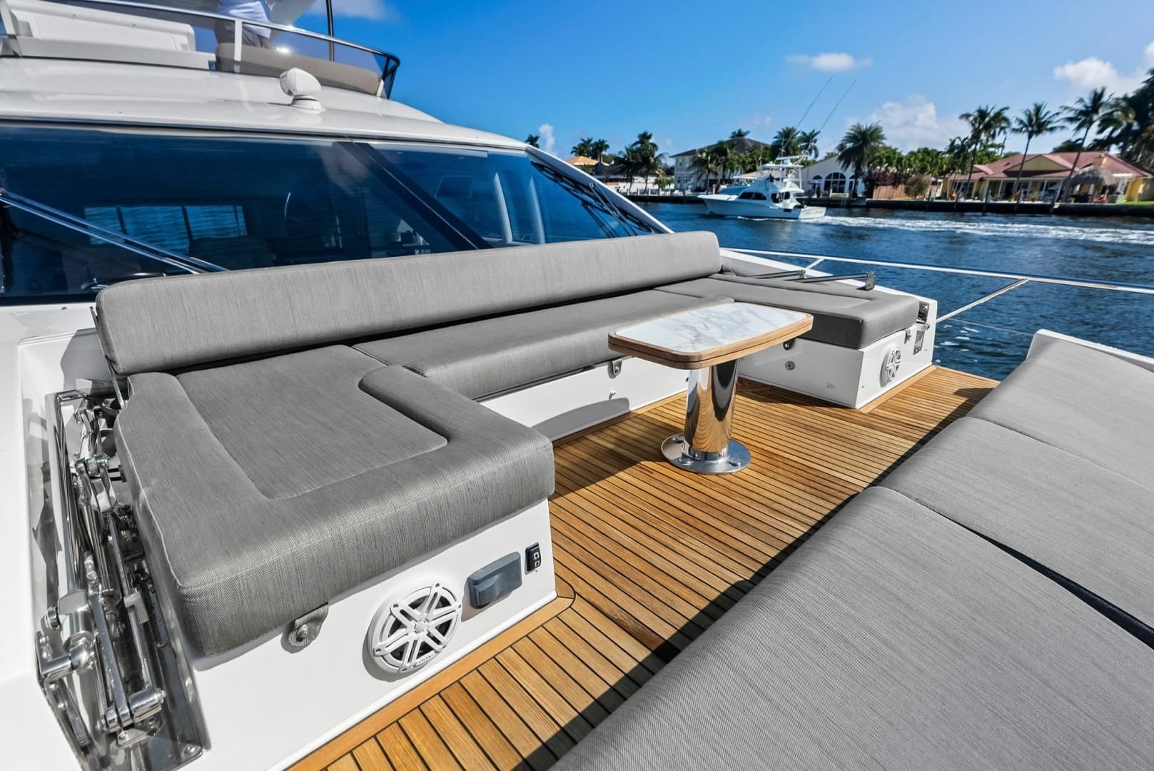 2020 Azimut Flybridge - Image 19
