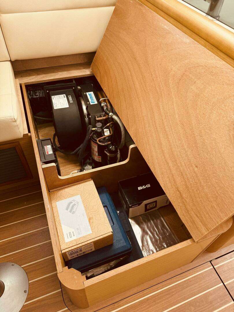 2008 Jeanneau Sun Odyssey 45 DS - Image 26