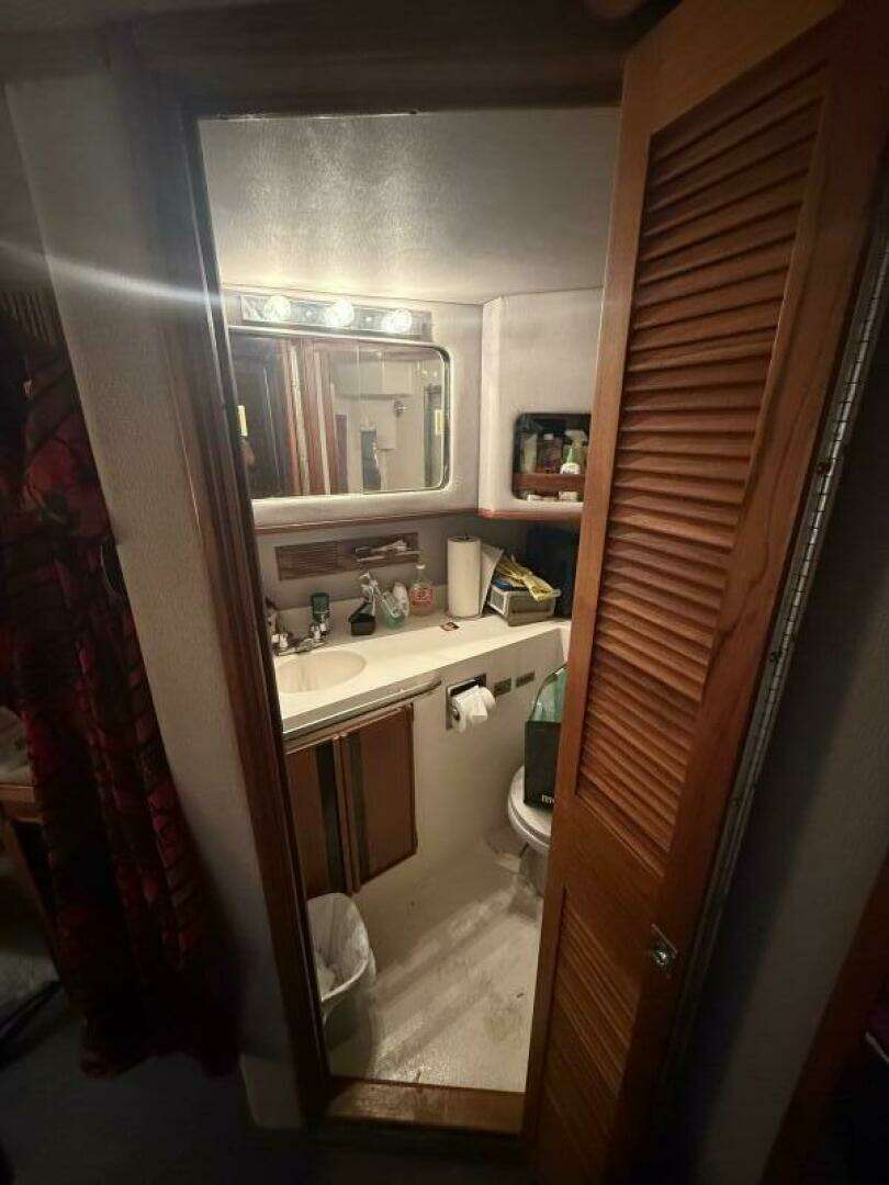 1988 Sea Ray 415 - Image 55