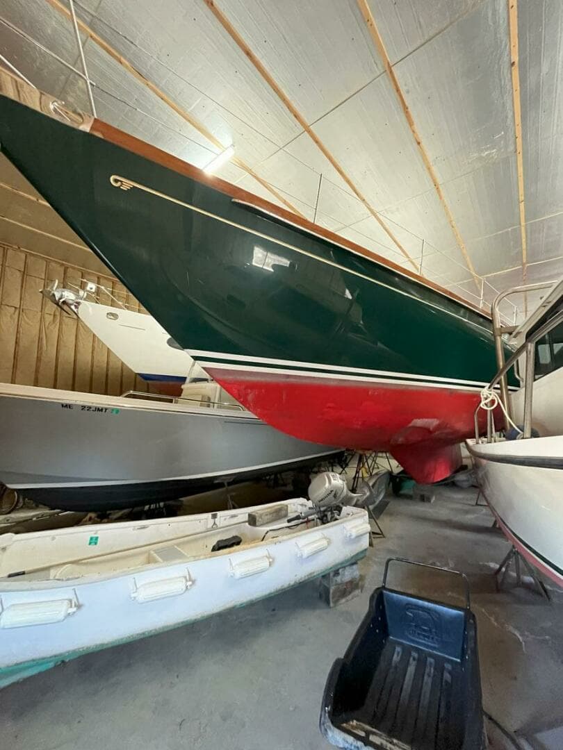 2001 Hinckley Sou'wester 59 CC Sloop - Image 23