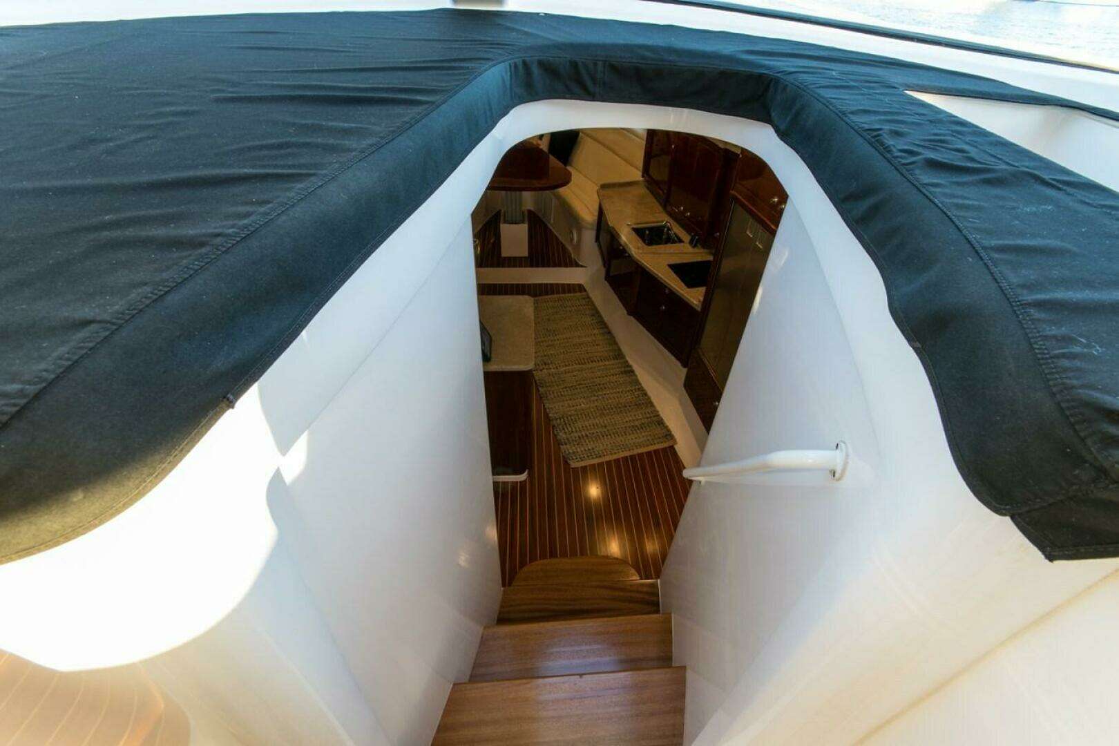 2012 Intrepid 475 Sport Yacht Enclosed - Image 35