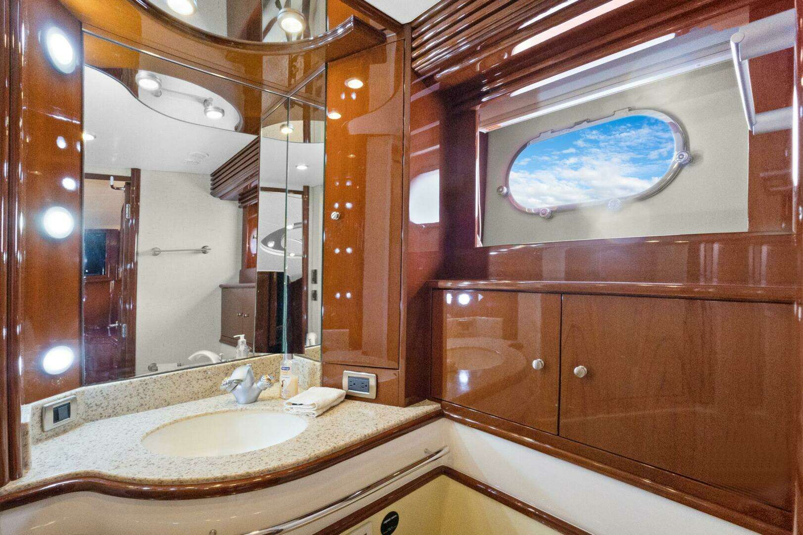 2008 Marquis 690 - Image 38