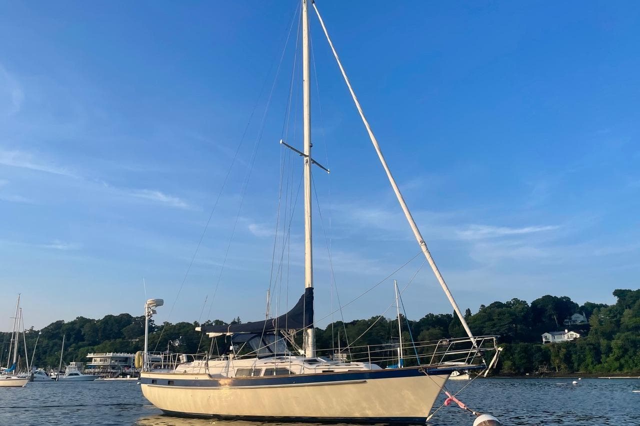 1987 Irwin 38 Mk II