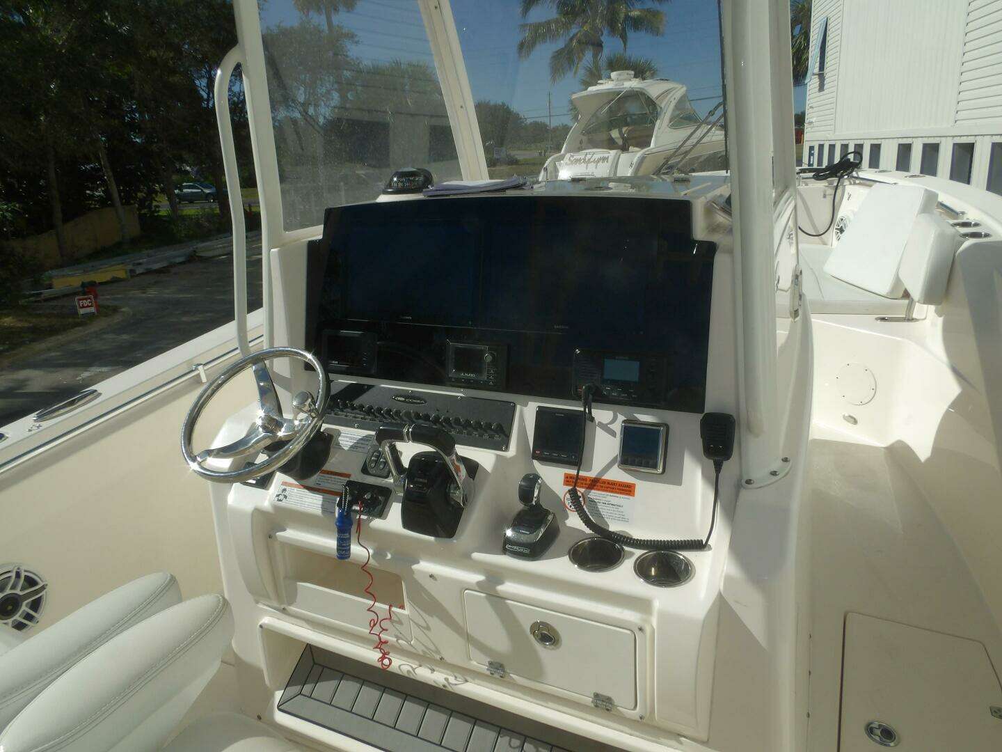 2020 Cobia 320 CC - Image 45