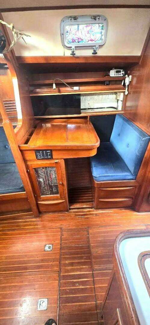 1986 Ta Chiao CT-38 AFT CABIN - Image 11