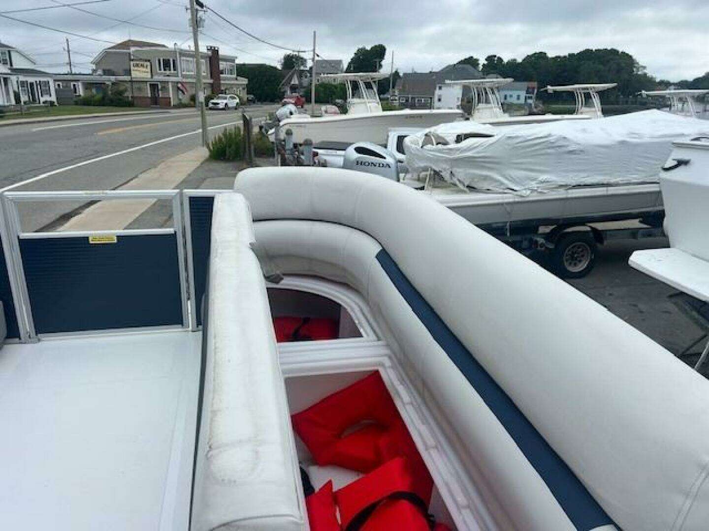 2021 Hurricane Fundeck - Image 11