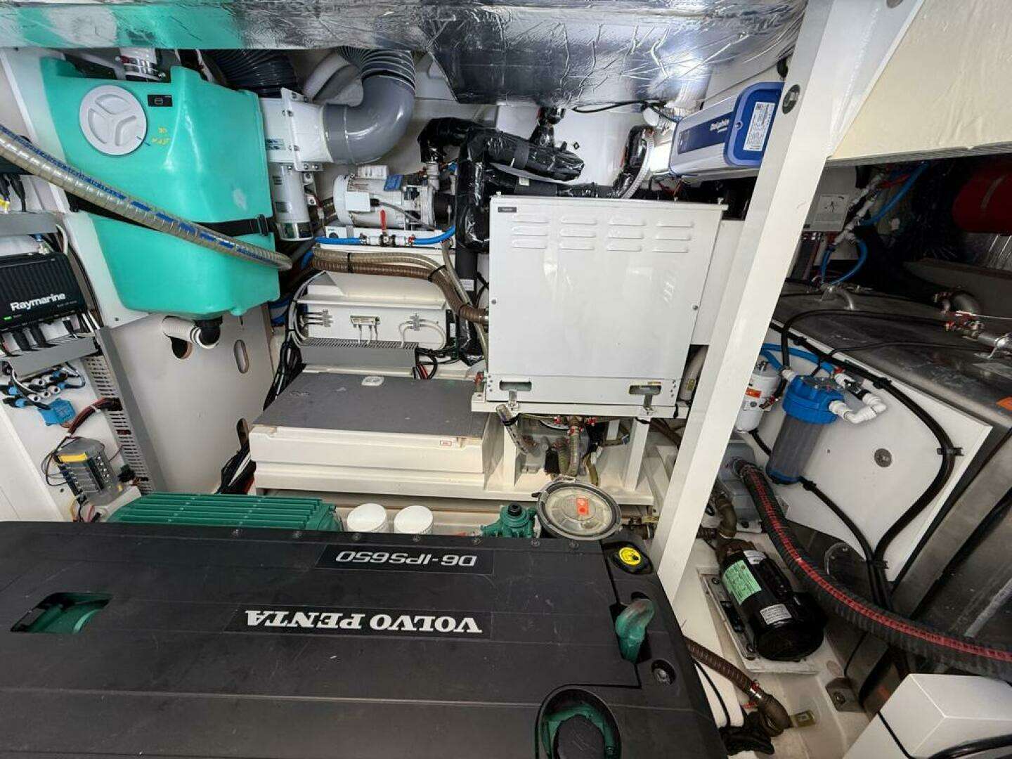 2021 Prestige 520 Flybridge - Image 59