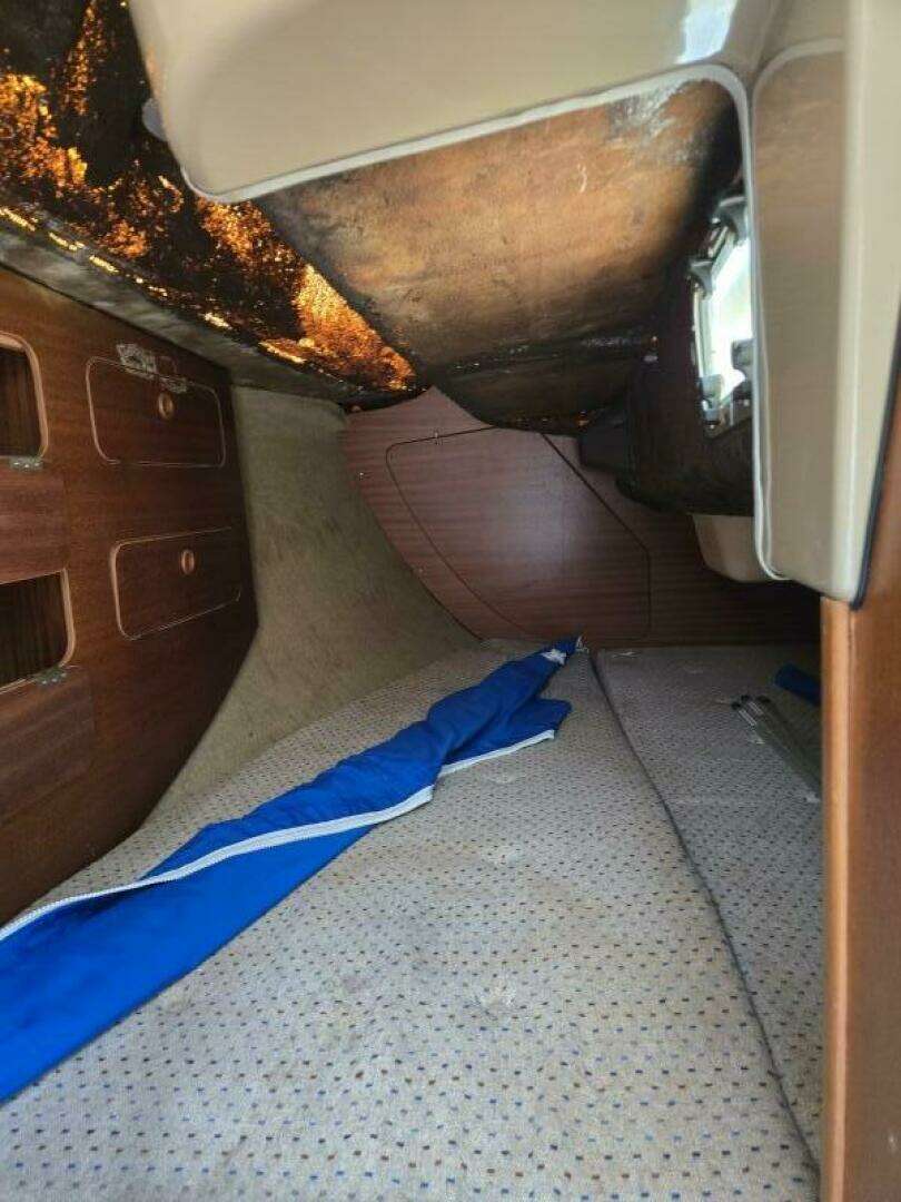 1987 Dehler Optima 101 - Image 31
