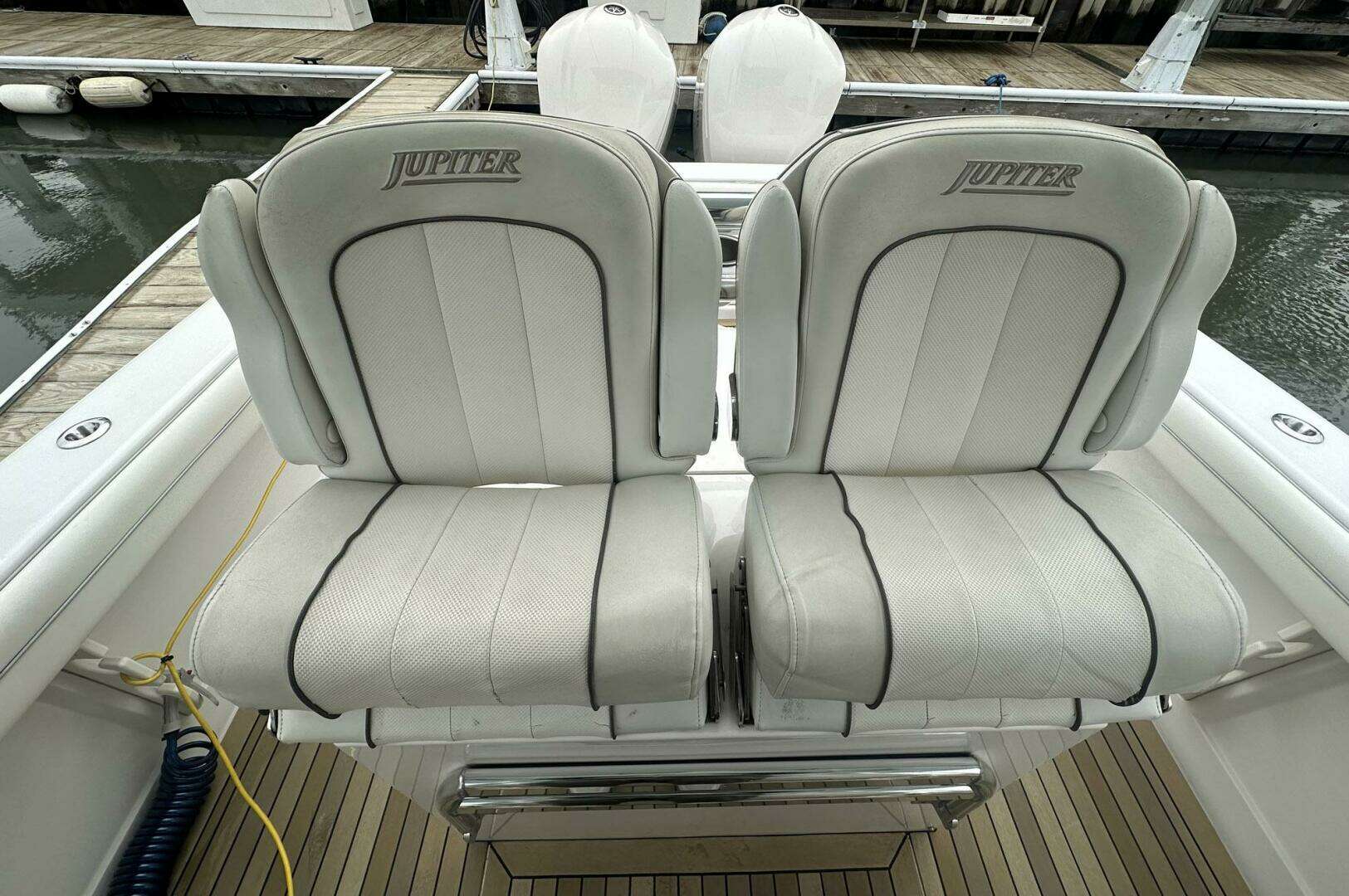 2013 Jupiter Center Console - Image 14