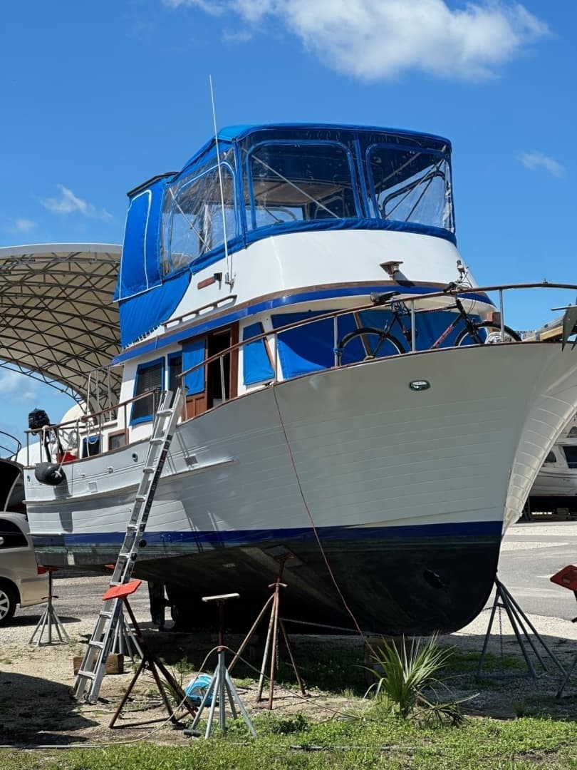 1981 Albin 36 Double Cabin - Image 2