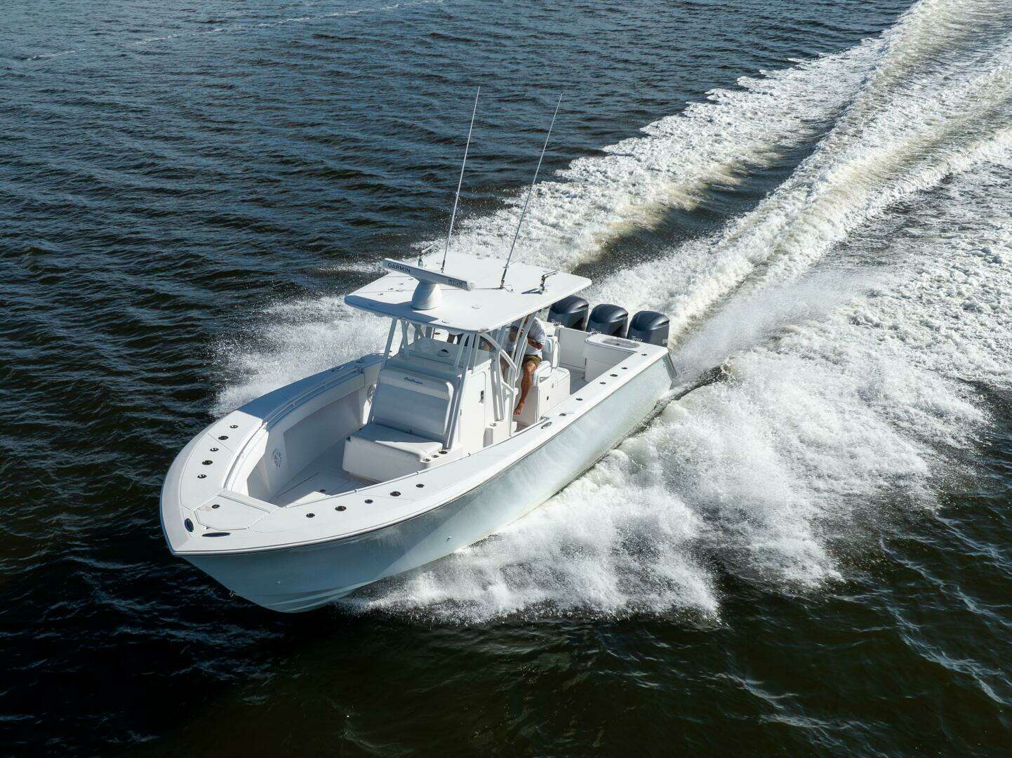 2018 SeaHunter 33 Center Console - Image 20