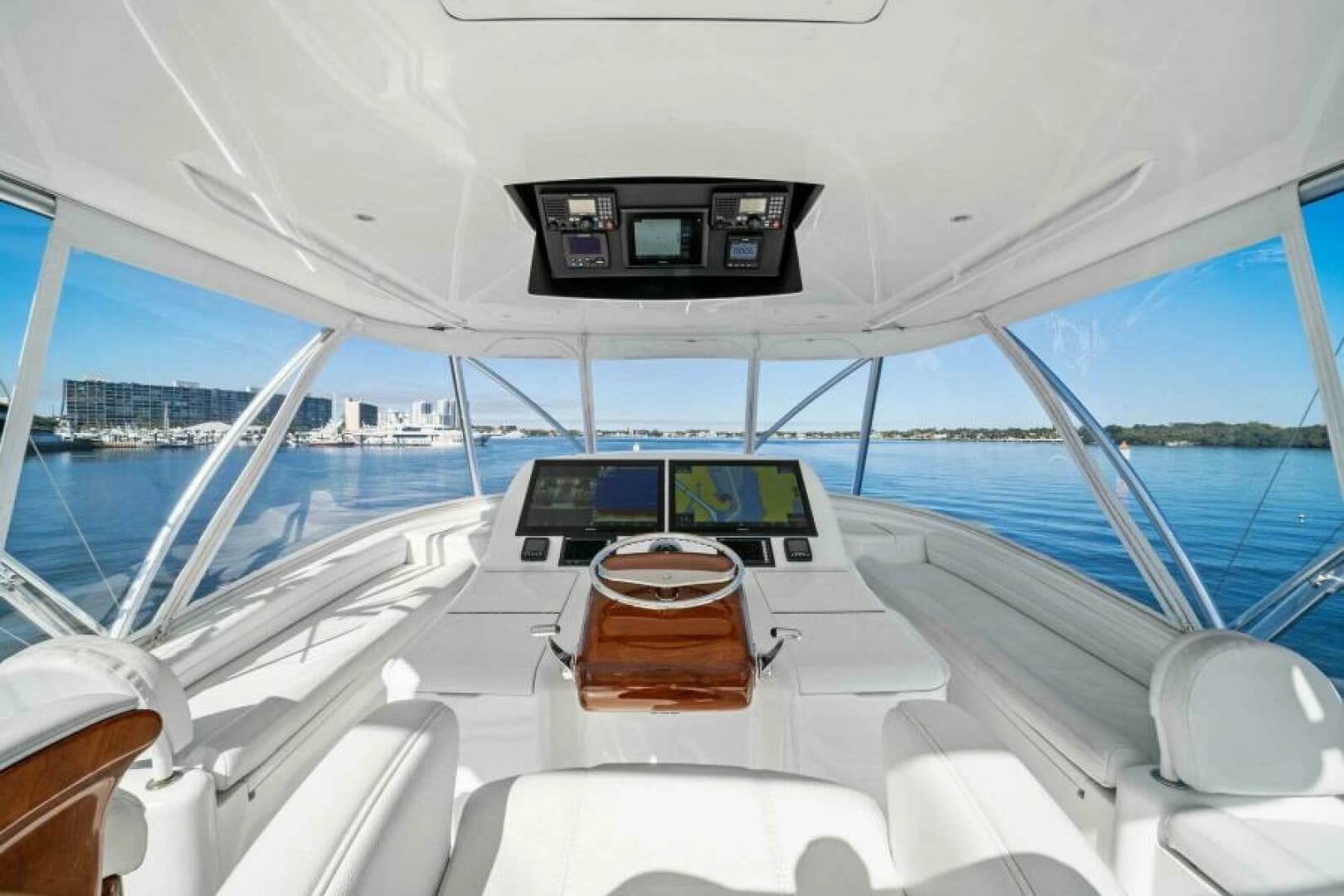 2016 Viking 55 Convertible - Image 2