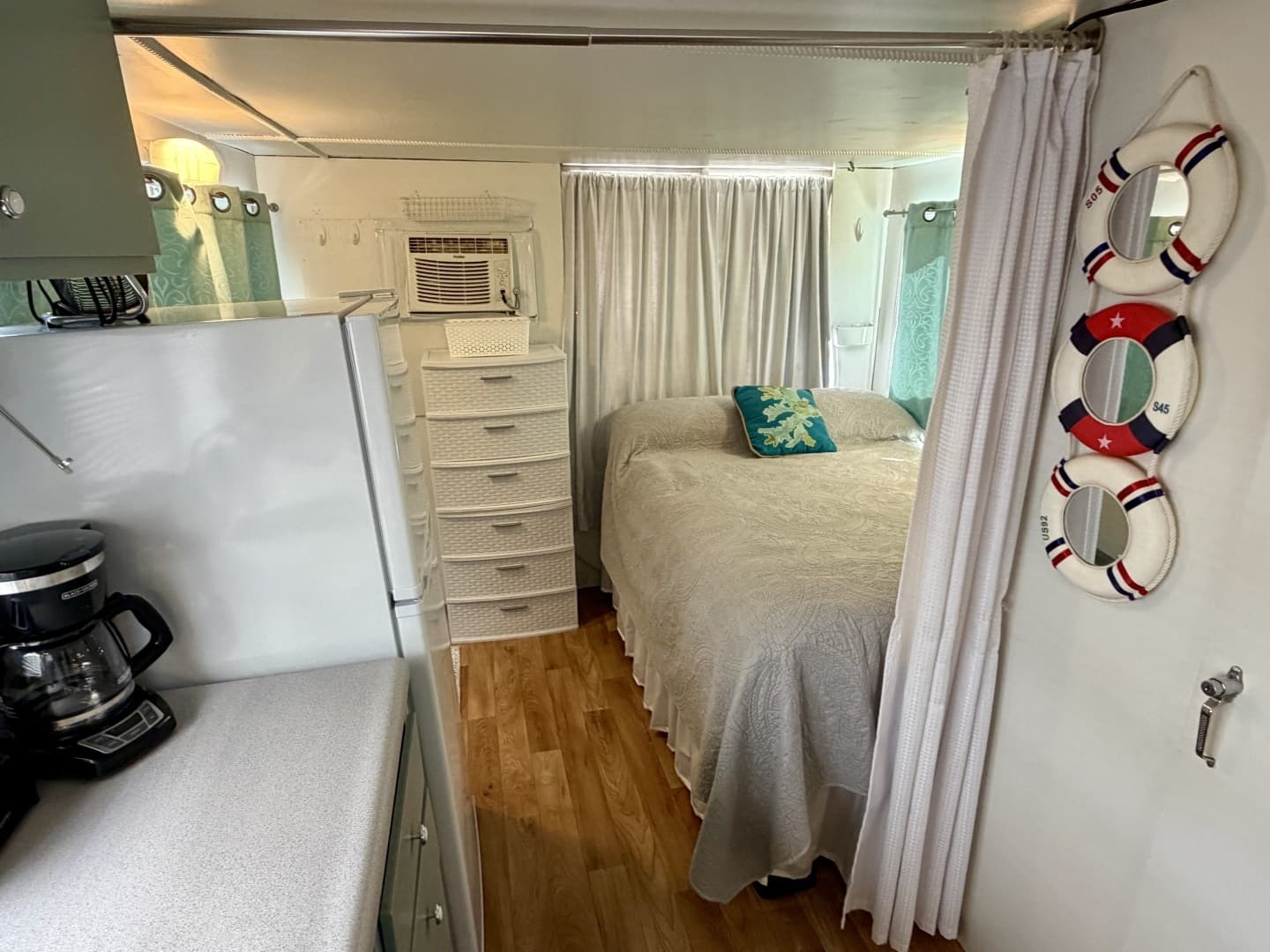 1969 Custom 9 x 27 Floating Cabin - 1969 Drift-R-Cruz - 238sqft - Image 40