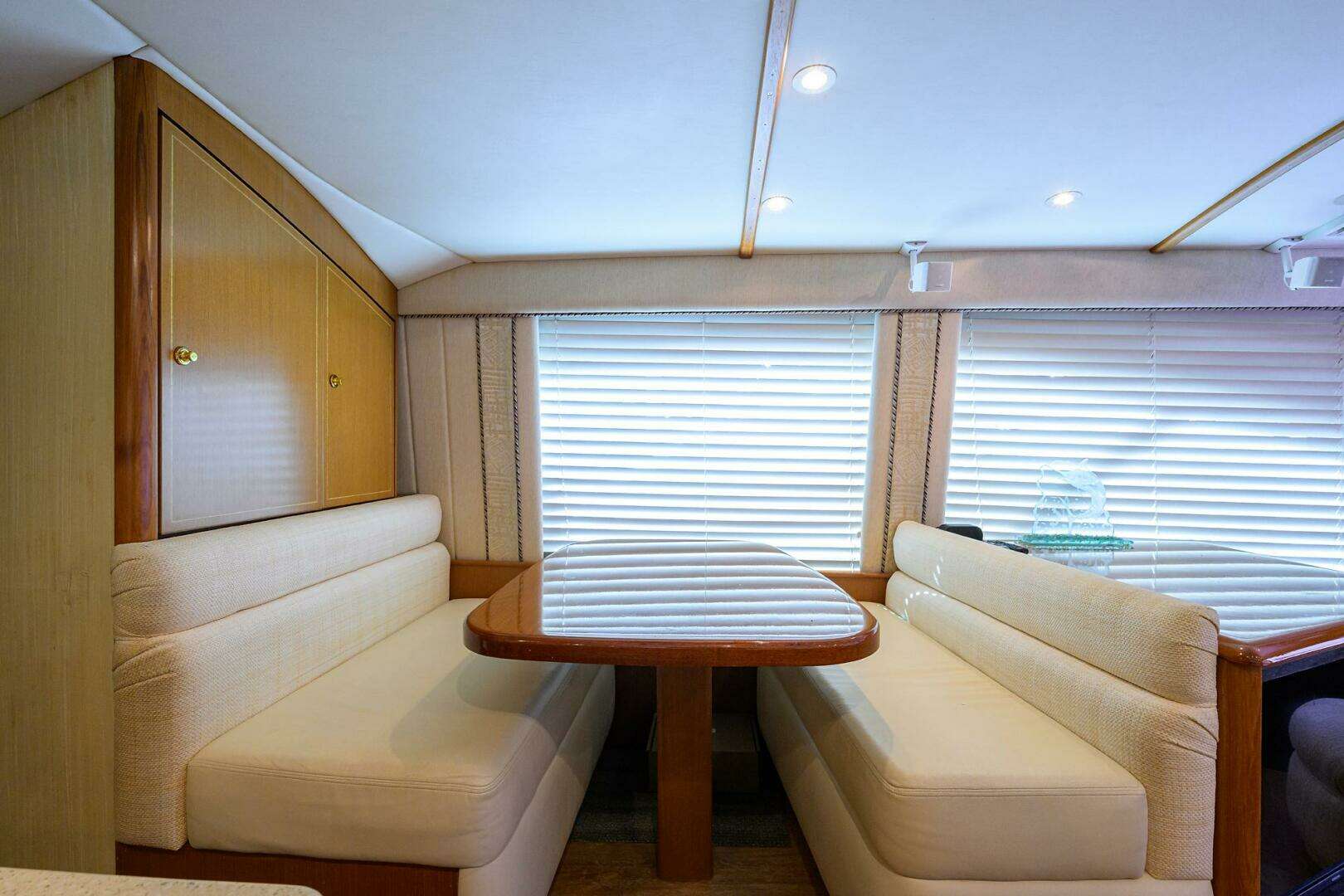 2004 Ocean Yachts 50 Super Sport - Image 7
