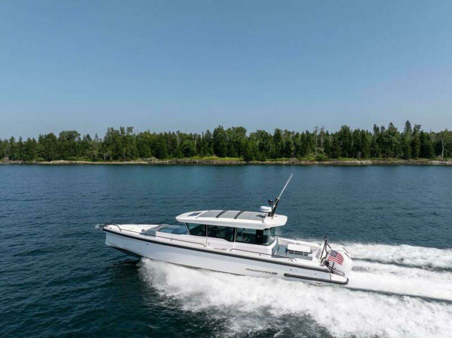 2026 Axopar Axopar 37 XC - Image 14