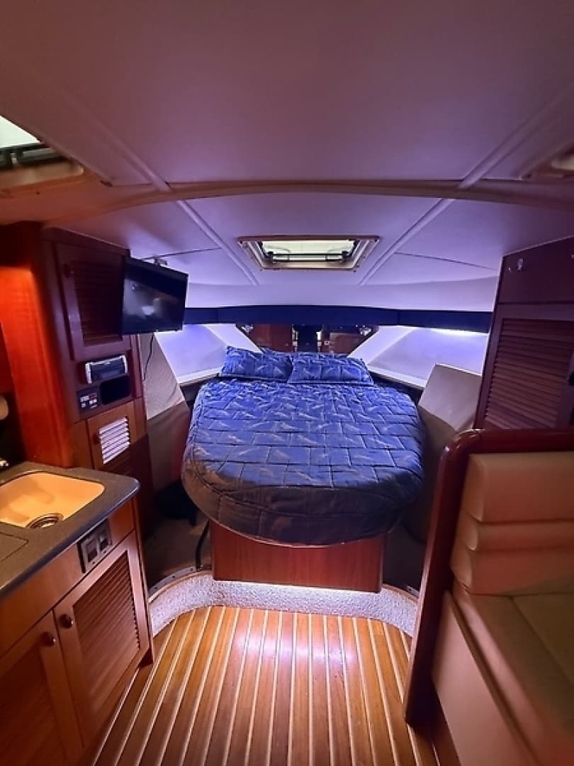 2003 Pursuit — - Image 9