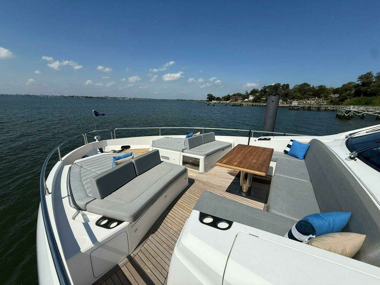 2021 Sunseeker 76 Yacht - Image 14