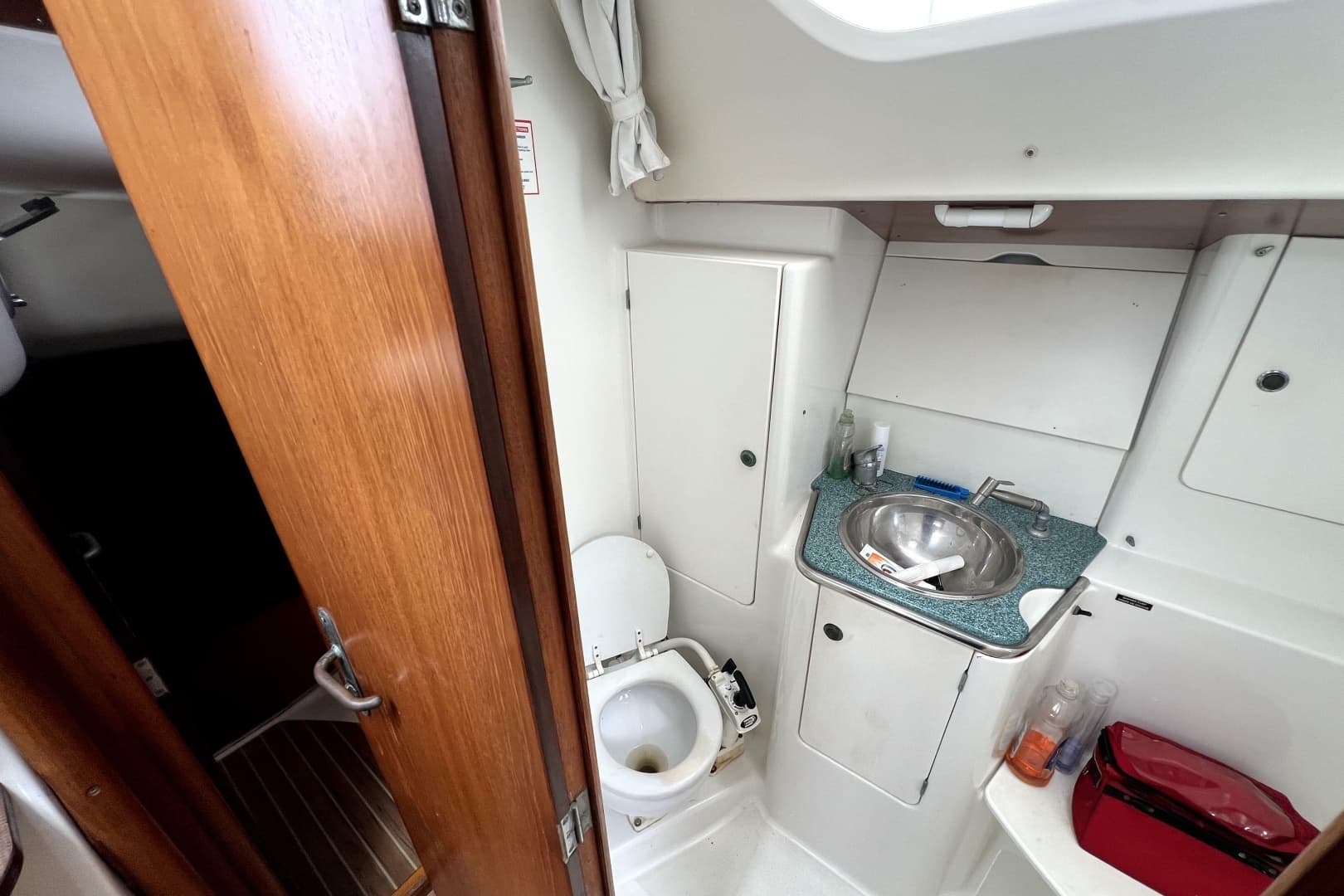 2002 Jeanneau Sun Odyssey 40 - Image 35