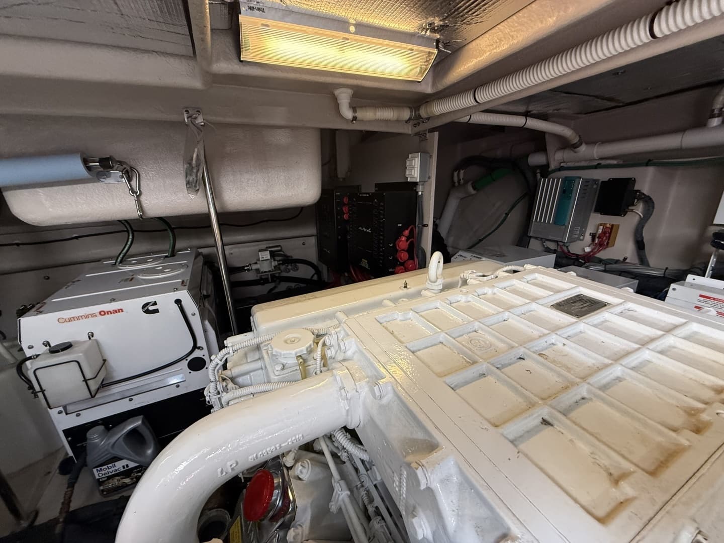2009 Sea Ray 60 Sundancer - Image 67