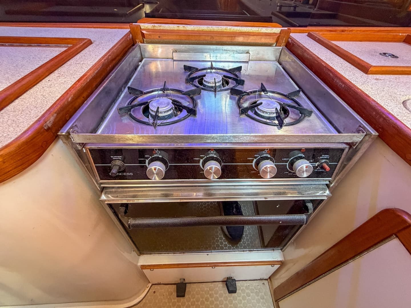 1993 Catalina 42 - Image 13