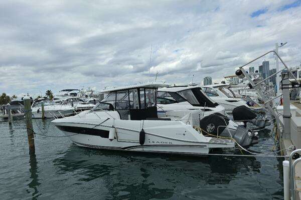 2022 Jeanneau Leader 10.5 WA Series 2 - Image 1