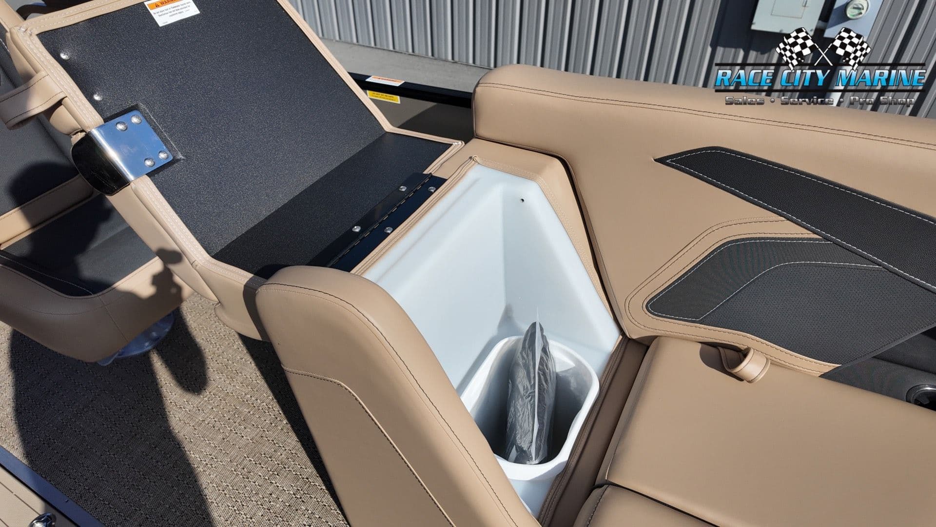2026 BARLETTA BOATS C22UC - 21