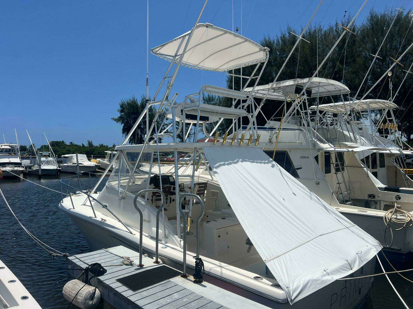 1997 Pursuit 3000 Offshore Express - Image 3