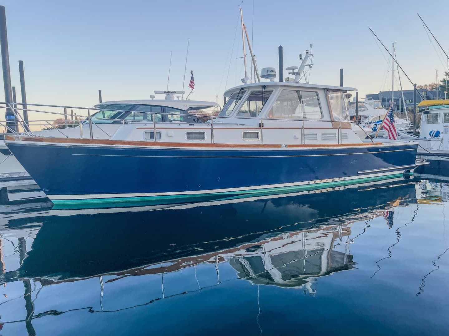 2001 Grand Banks Eastbay 38 HX - Image 8