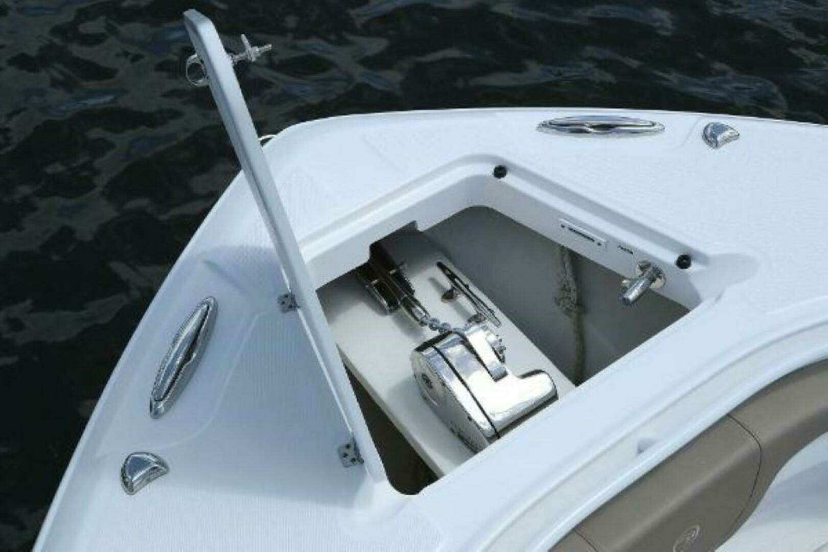 2025 Edgewater 370CC - Image 3