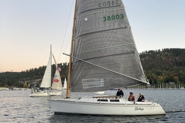1996 Wyliecat 30 - Image 1