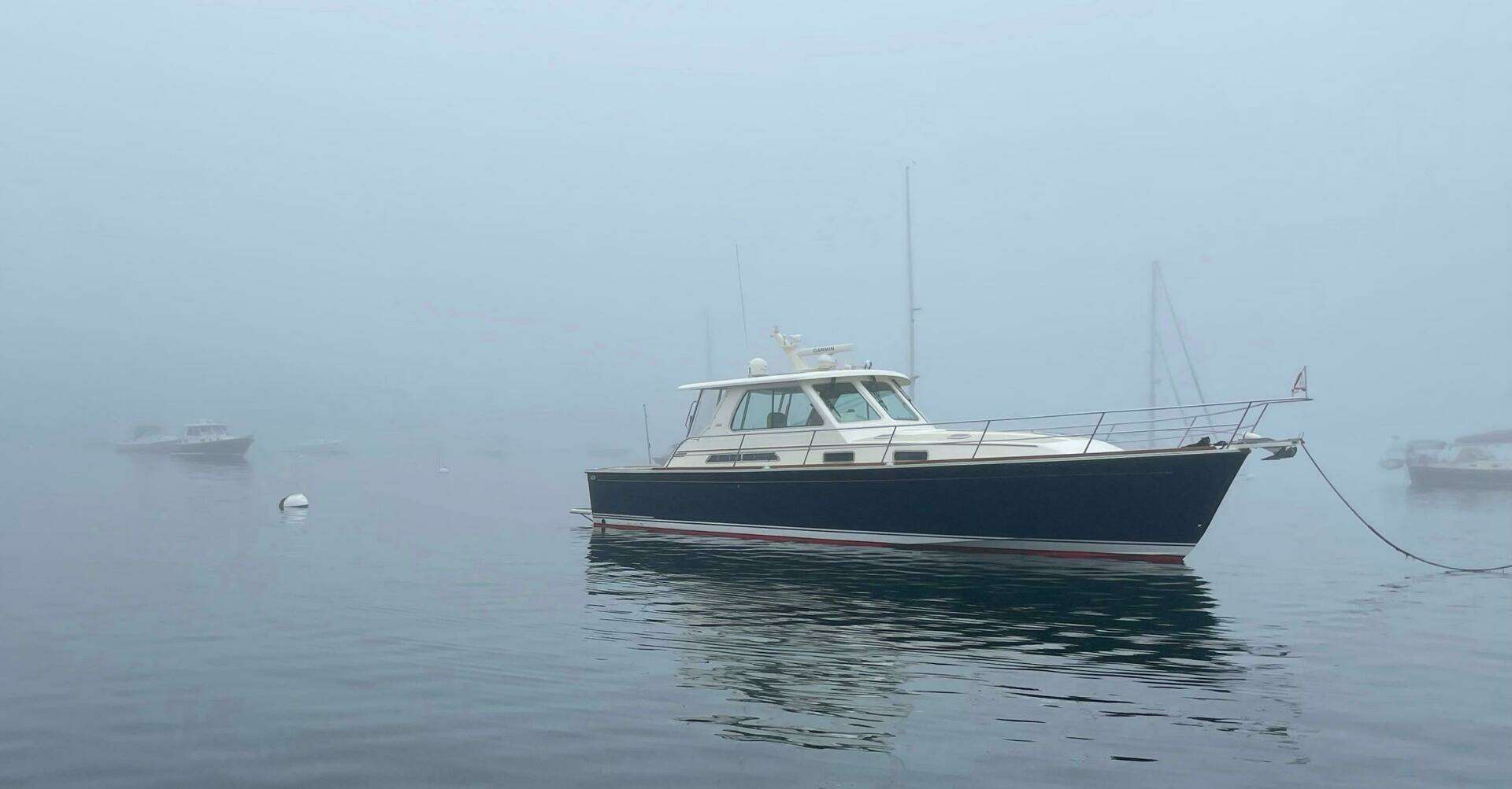 2008 Sabre 42 Hardtop Express - Image 2