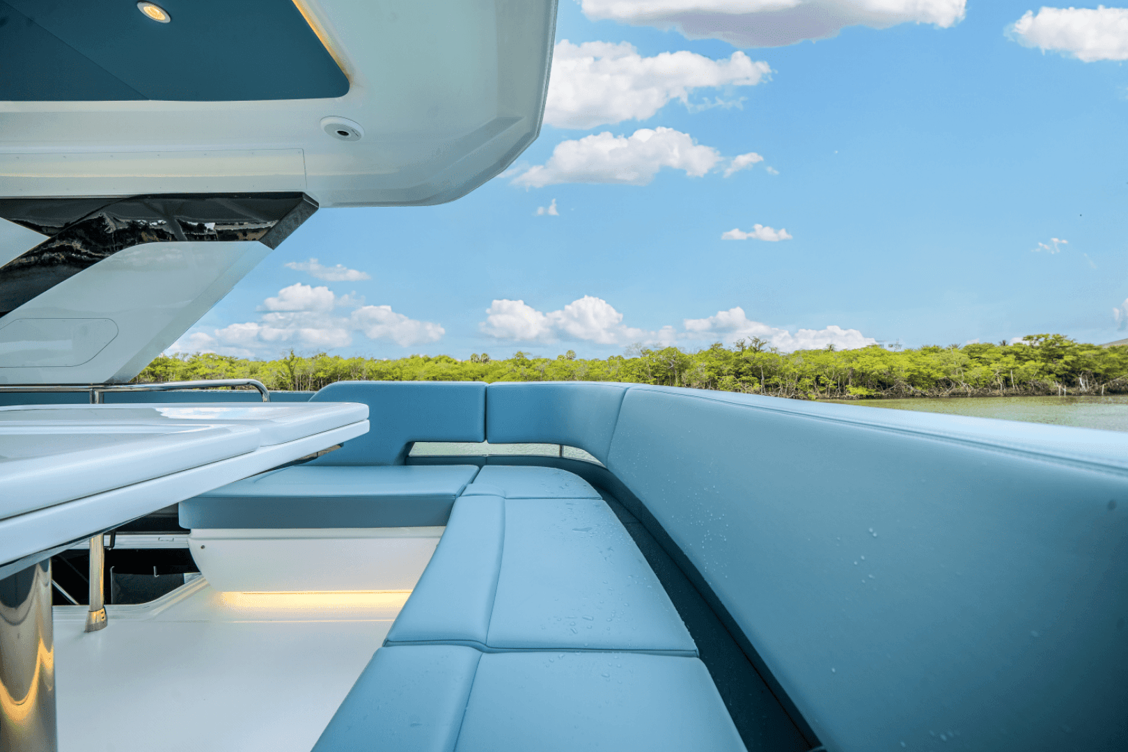 2026 Cruisers Yachts 57 FLY - Image 70
