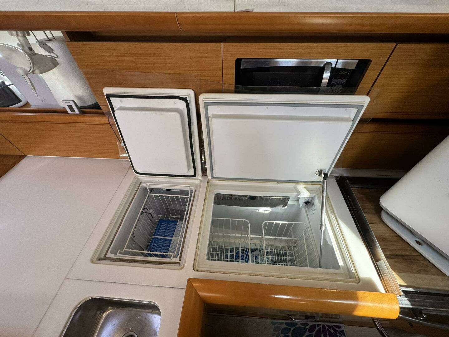 2016 Jeanneau Sun Odyssey - Image 20