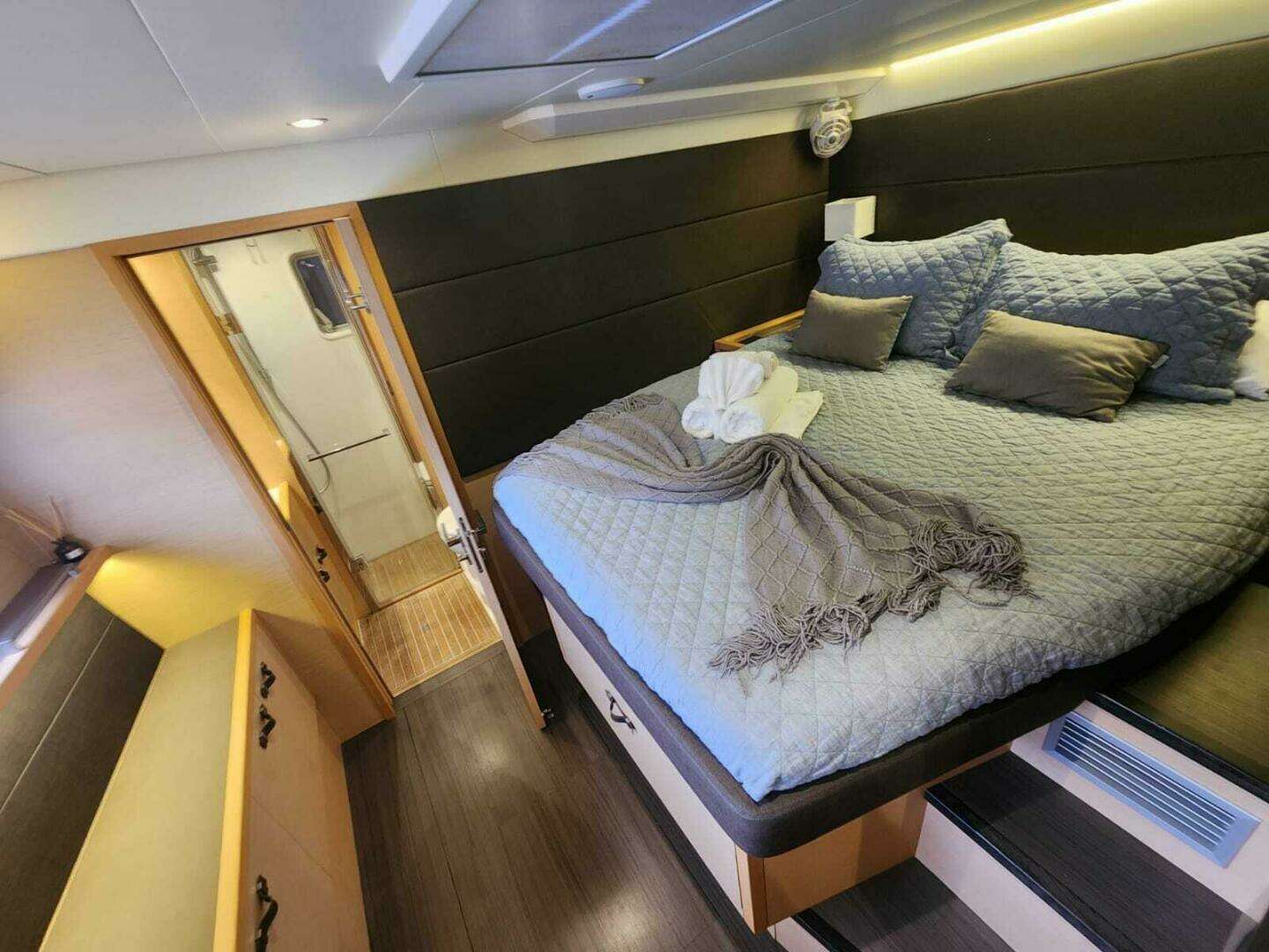 2018 Lagoon 630 Motor Yacht - Image 25