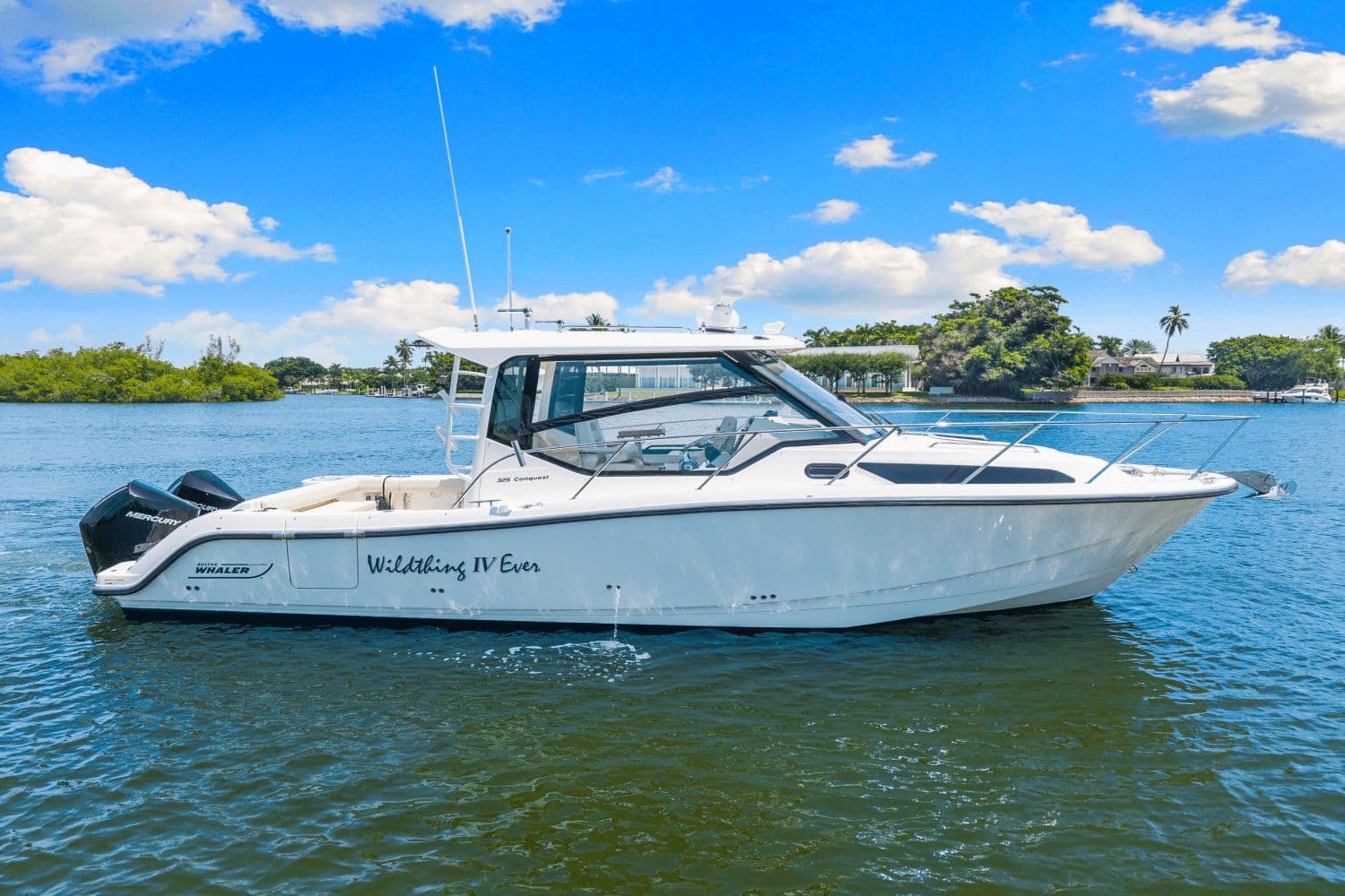 2021 Boston Whaler 325 Conquest - 5