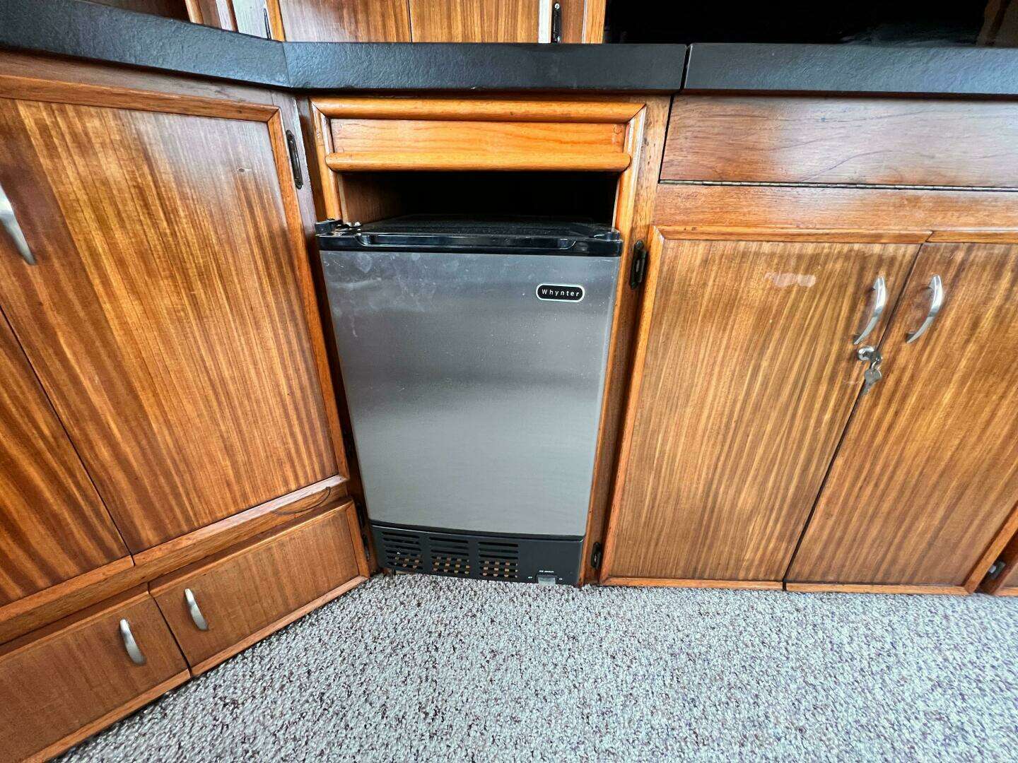 1980 Hatteras 58 MY - Image 22