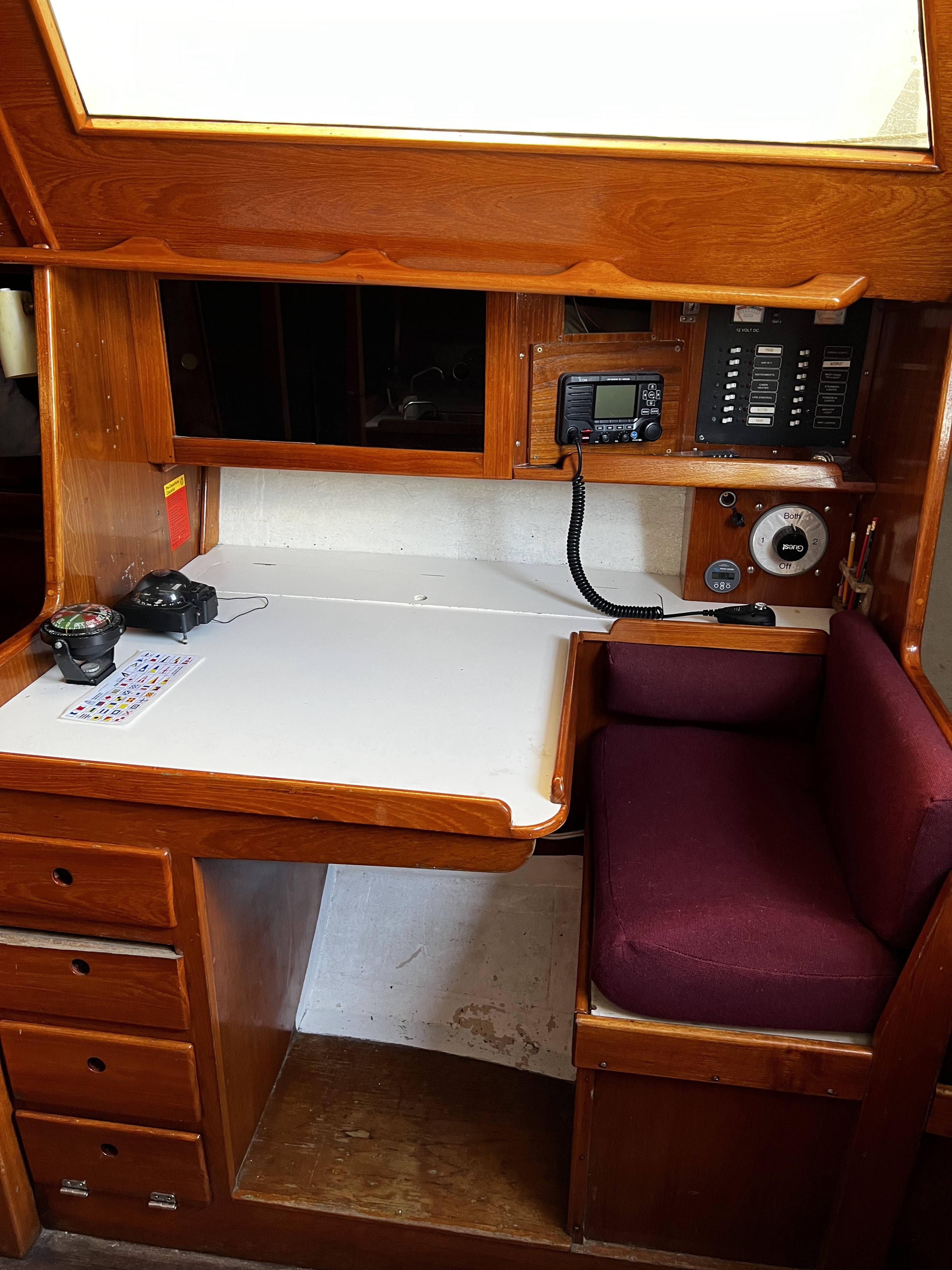 1987 Abbott 36 DK - 73