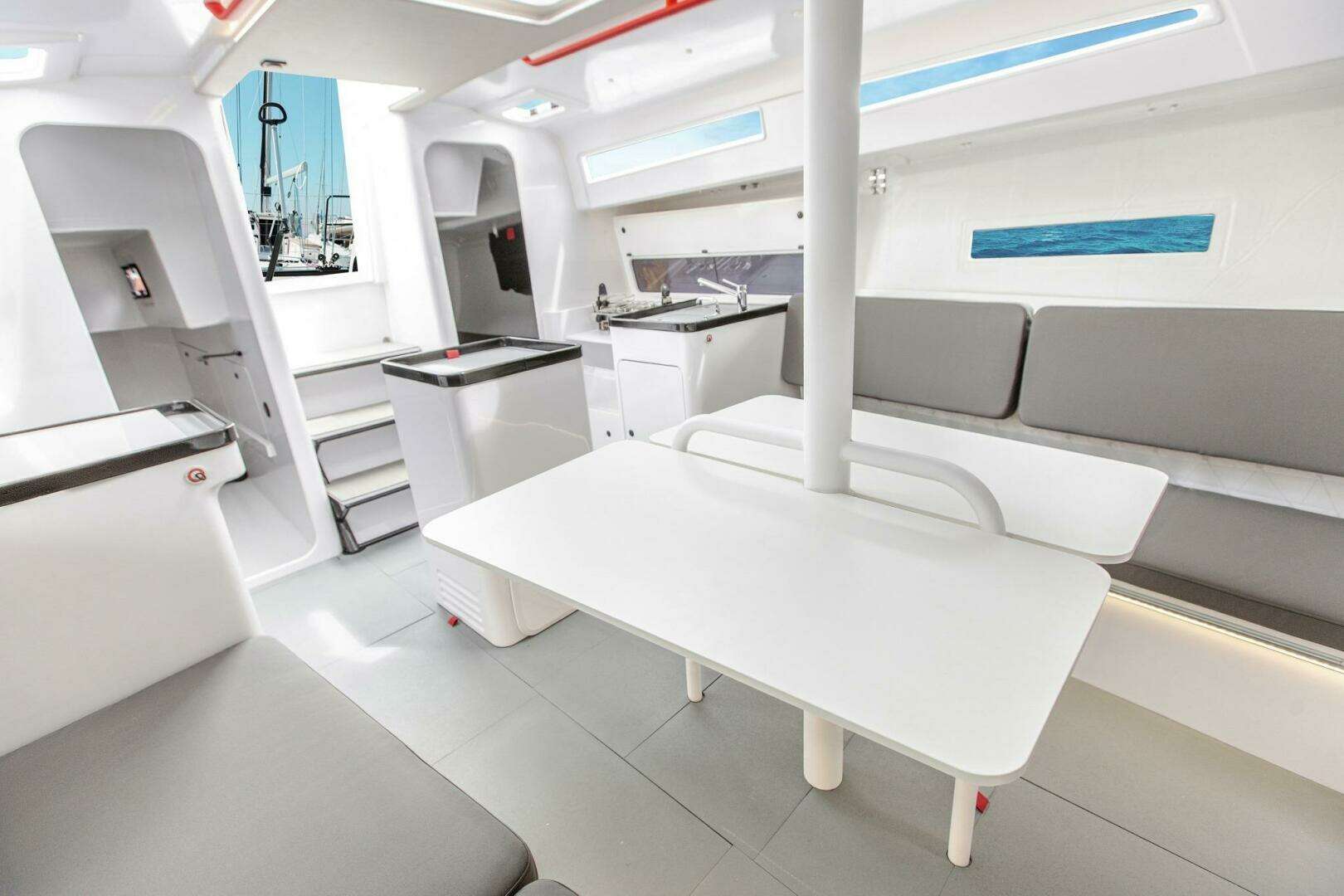 2026 Beneteau First 36 SE - Image 11