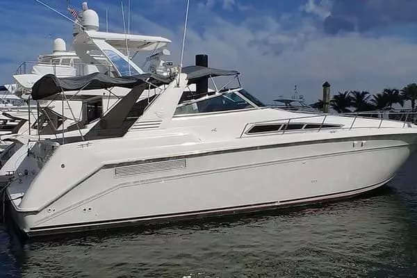 1993 Sea Ray Sundancer - Image 1