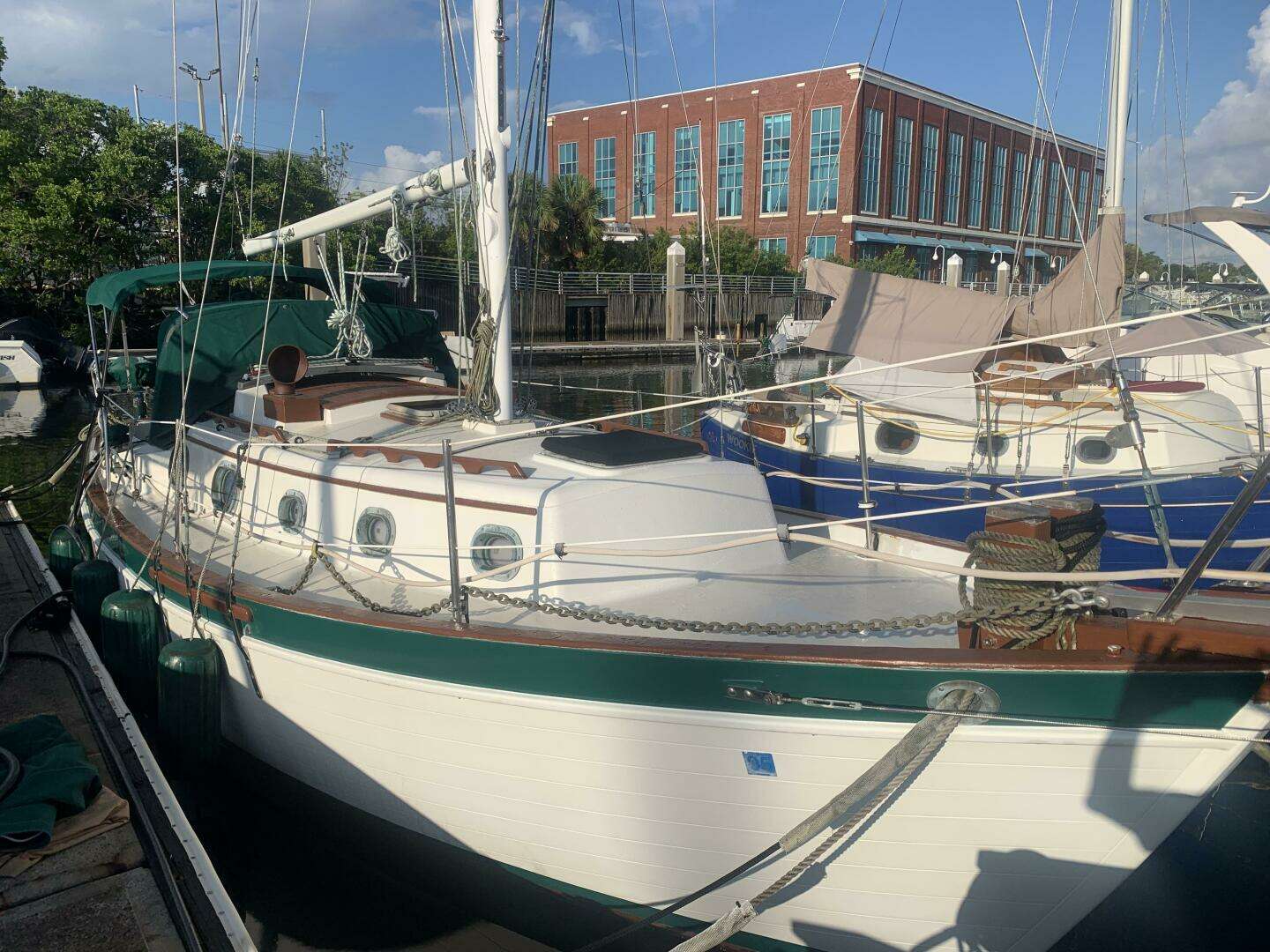 1984 Pacific Seacraft Orion - Image 3