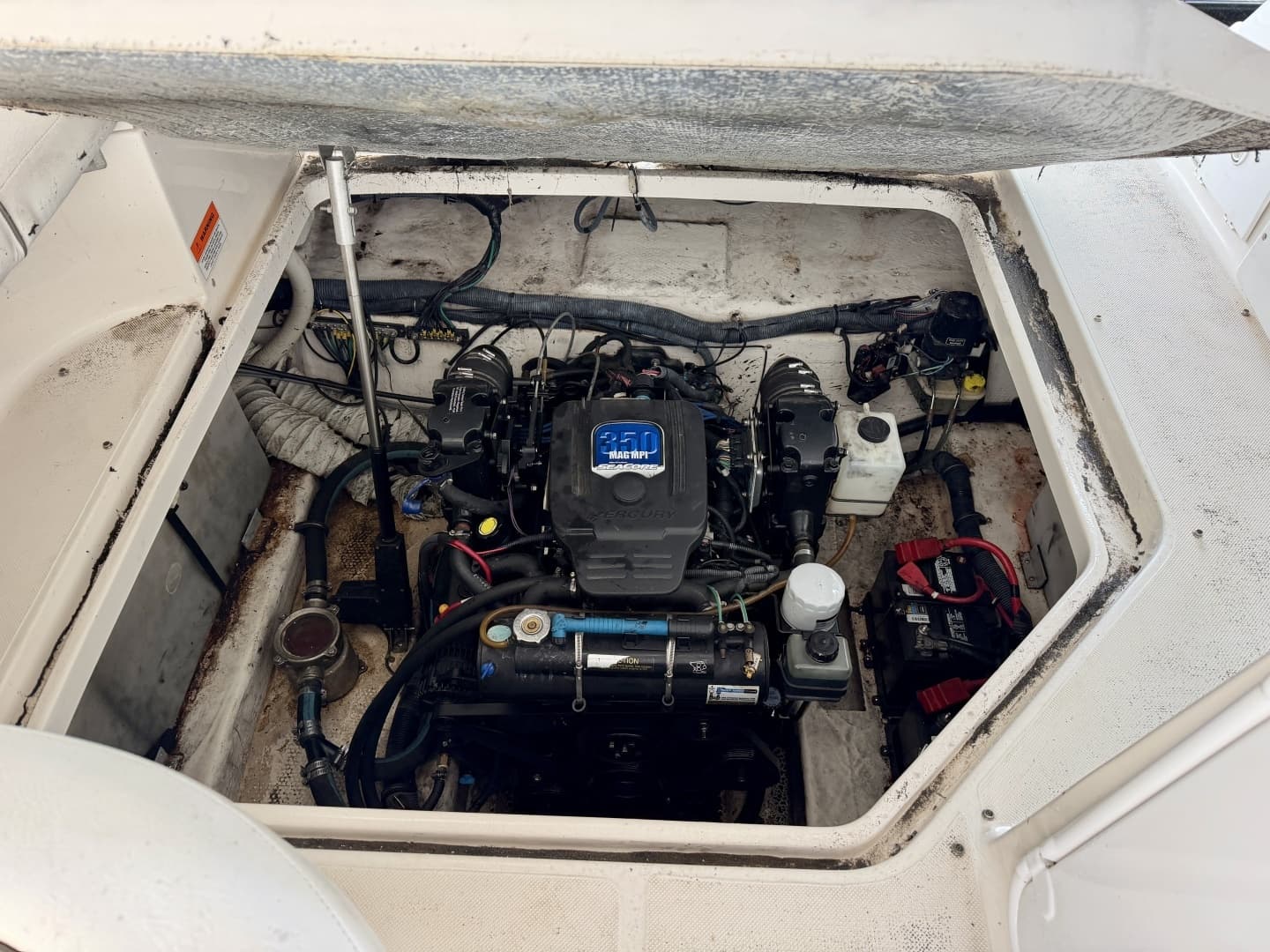 2008 Rinker 280 Express Cruiser - Image 70