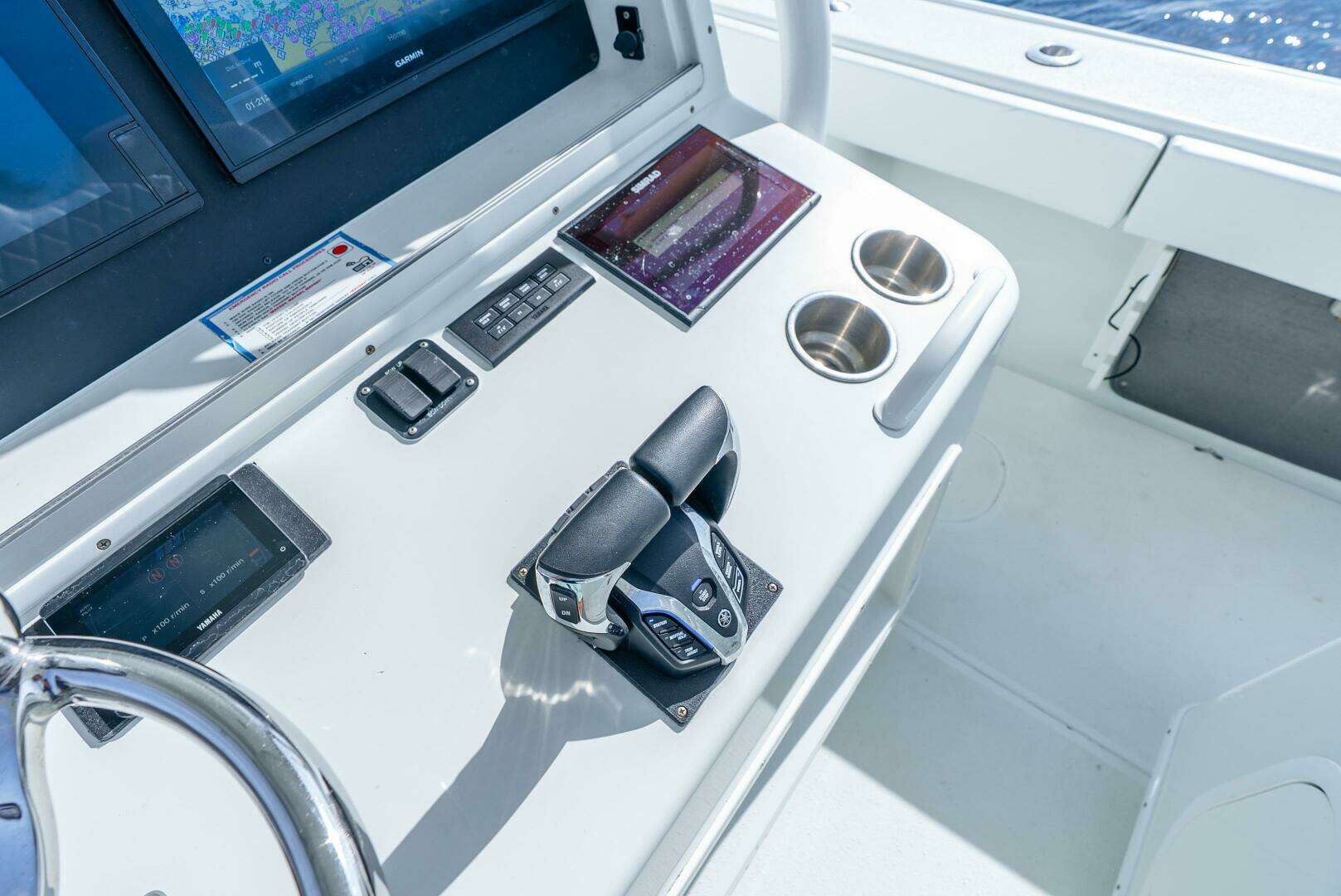 2014 Yellowfin — - Image 29