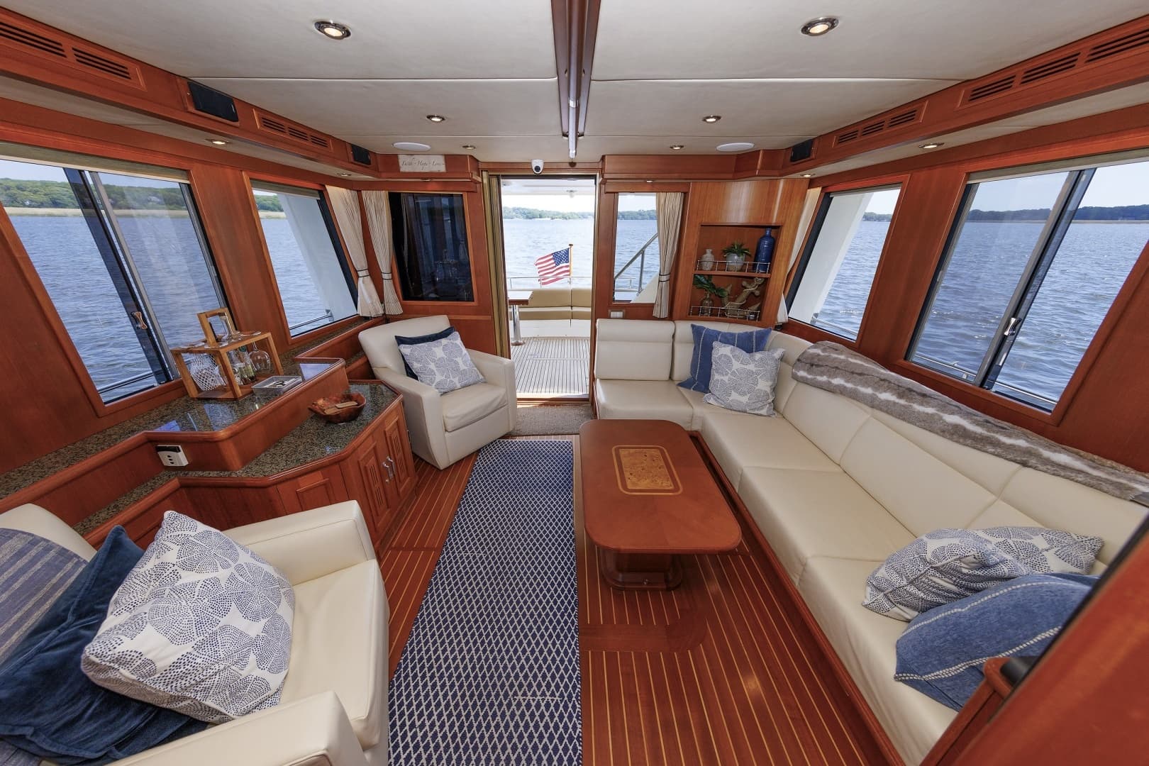 2007 Grand Banks — - Image 4