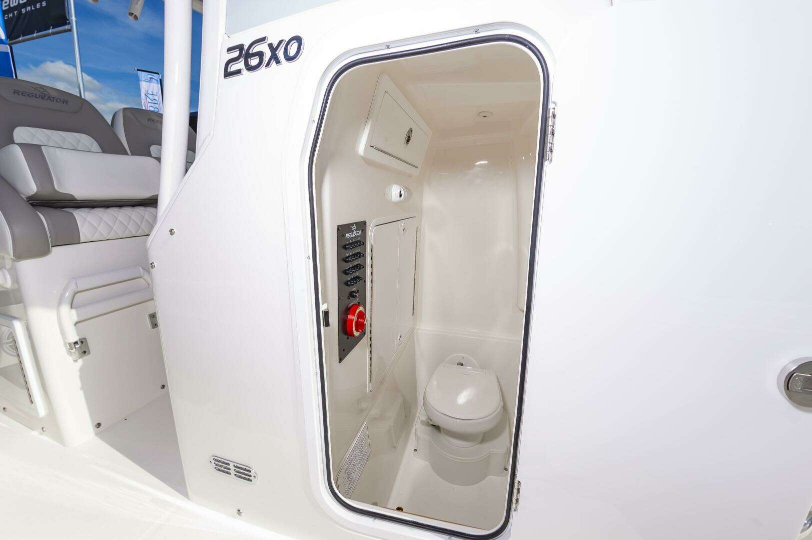 2026 Regulator 26XO - Image 23
