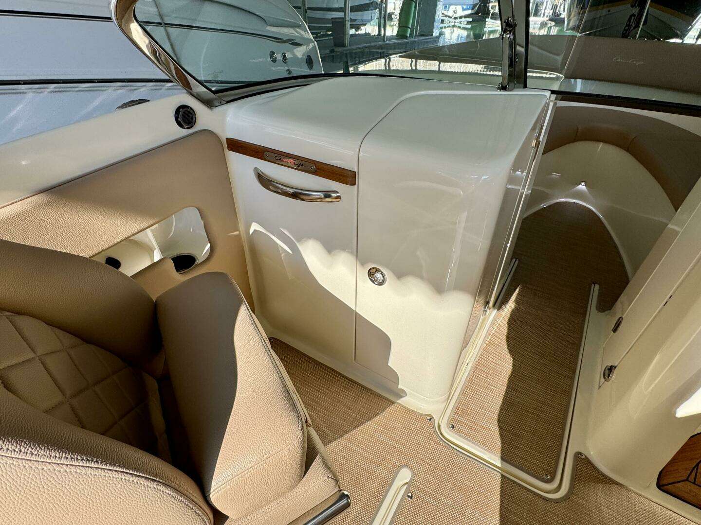 2018 Chris-Craft Launch 27 Heritage Trim Edition - Surf - Image 36