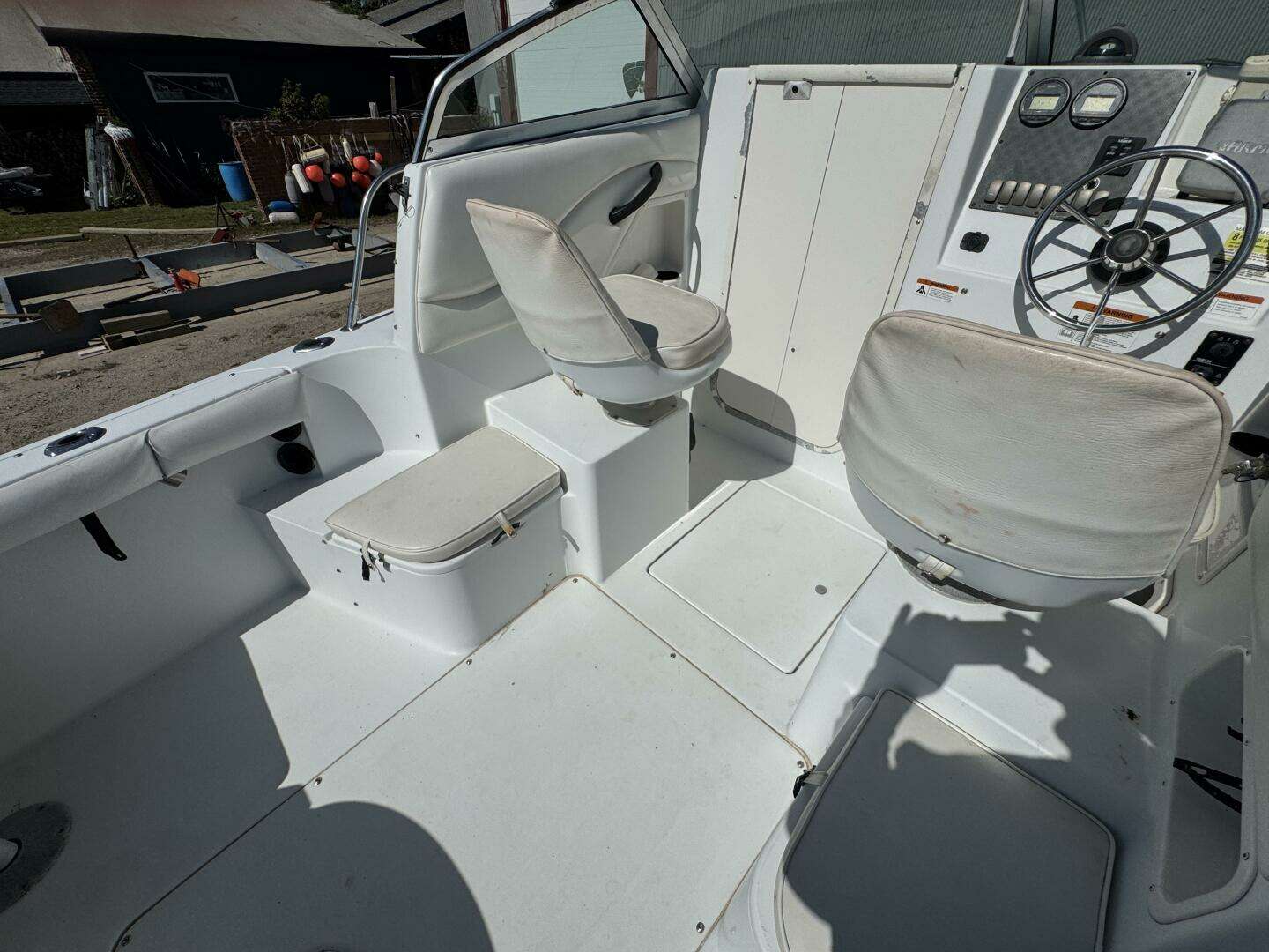 2004 Seaswirl Striper - Image 41