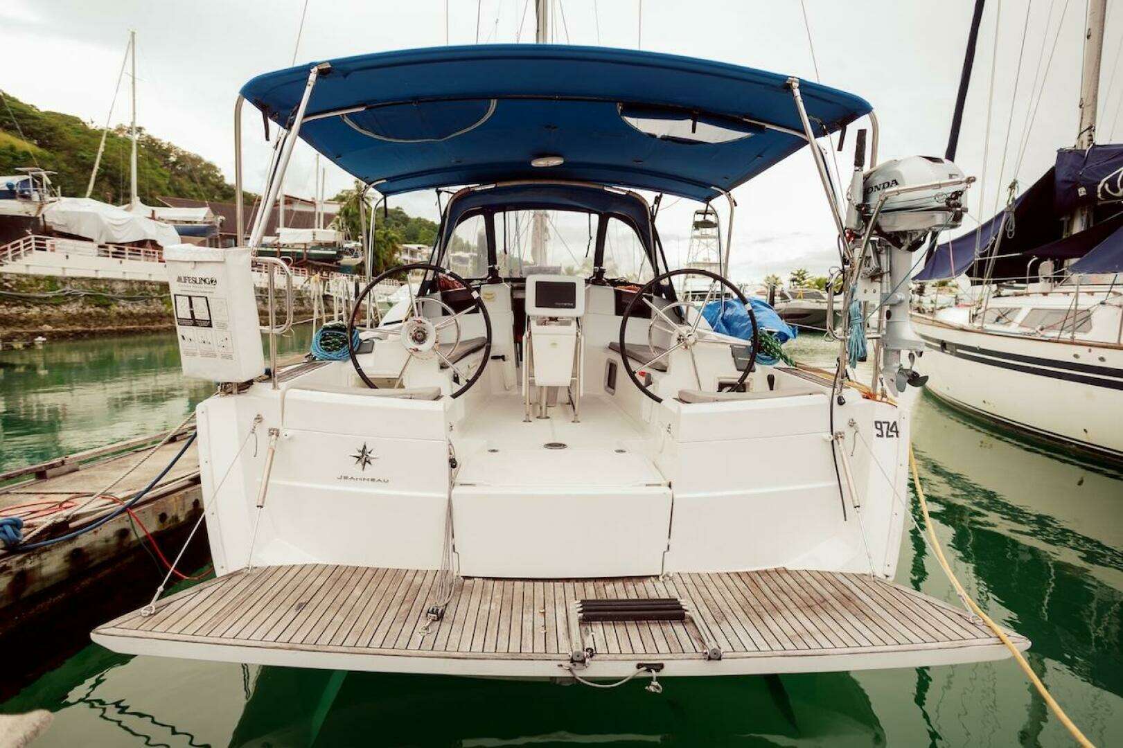 2019 Jeanneau 389 Sun Odyssey - Image 16