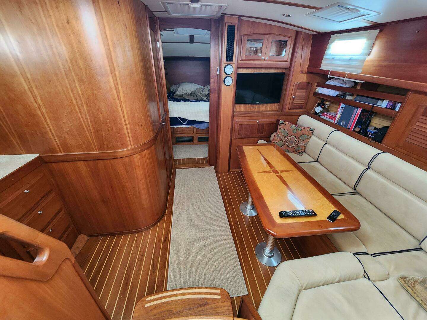 2005 Sabre — - Image 2